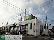 マルエツ 徒歩23分。スーパー 1810m