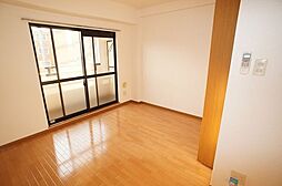 西武新宿線 新狭山駅 徒歩2分の賃貸マンション 3階1Kのリビング/ダイニング
