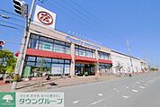 丸広百貨店日高店 1356m