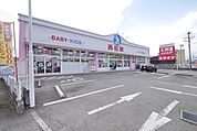 西松屋埼玉狭山店 1798m