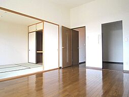 JR総武線 三鷹駅 徒歩11分の賃貸マンション 3階3LDKのリビング/ダイニング