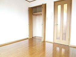 クレール 102 1階1Kのリビング/ダイニング