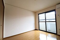 プレアディス2000 1階1Kのリビング/ダイニング