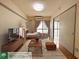 ベルハイム 203 2階2DKのリビング/ダイニング