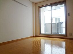 アバンウェル　ディッツォ 302 3階1Kのリビング/ダイニング