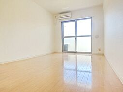 Ｈ2Ｏ 105 1階1Kのリビング/ダイニング