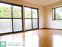 西武拝島線 玉川上水駅 徒歩13分の賃貸アパート 1階3LDKのリビング/ダイニング