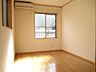 リビング/ダイニング：写真は角部屋です