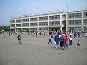 立川市立西砂小学校 1052m