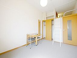 レオパレスセルサスII 207 2階1Kのリビング/ダイニング