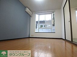 オークリーフ 101 1階2DKのリビング/ダイニング