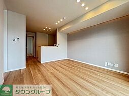 メゾン　ド　スリジエ 301 3階2LDKのリビング/ダイニング