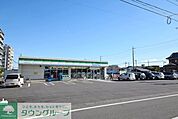 ファミリーマート東大宮五丁目店 836m