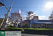 スーパーバリュー上尾小泉店 徒歩5分。スーパー 340m