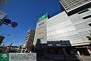 マルエツ岩槻駅前店 1070m