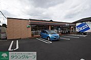 セブンイレブン東岩槻駅南店 徒歩7分。コンビニ 500m
