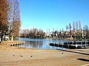 別所沼公園 550m