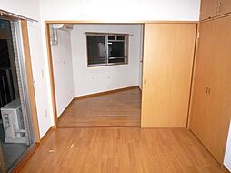 京王線 上北沢駅 徒歩5分の賃貸マンション 1階2LDKのリビング/ダイニング