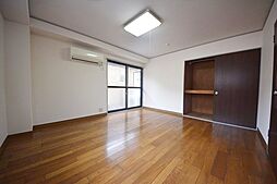 京王線 国領駅 徒歩14分の賃貸マンション 3階1Kのリビング/ダイニング