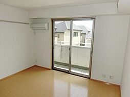 小田急小田原線 喜多見駅 徒歩13分の賃貸アパート 3階1Kのリビング/ダイニング