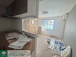 小田急小田原線 狛江駅 徒歩11分の賃貸アパート 2階1LDKのリビング/ダイニング