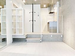 小田急小田原線 千歳船橋駅 徒歩5分の賃貸マンション 1階ワンルームのリビング/ダイニング