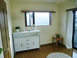 小田急小田原線 喜多見駅 徒歩5分の賃貸マンション 2階1Kのリビング/ダイニング