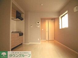 東急田園都市線 三軒茶屋駅 徒歩15分の賃貸マンション 2階1LDKのリビング/ダイニング