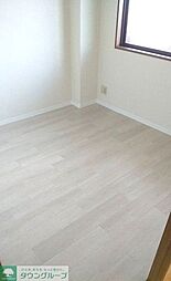 西武多摩川線 武蔵境駅 バス7分 西野下車 徒歩3分の賃貸マンション 1階3DKのリビング/ダイニング