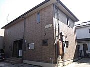 ★シューズボックス付きの玄関・安心の1ドア2ロックです★