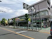 いなげや三鷹下連雀店 798m