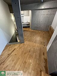 エスタート等々力 106 1階1LDKのリビング/ダイニング