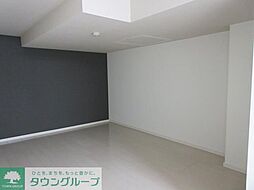 アティック目黒本町 101 1階ワンルームのリビング/ダイニング