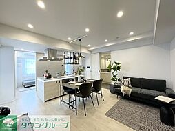 ザ・パークハビオＳＯＨＯ祐天寺 706 7階3LDKのリビング/ダイニング