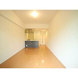 プライムアーバン学芸大学パークフロント 106 1階ワンルームのリビング/ダイニング