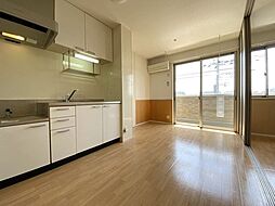 グラシューズ 303 3階1LDKのリビング/ダイニング