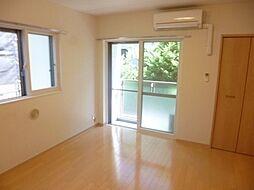 ヒルズ南台 302 3階1Kのリビング/ダイニング