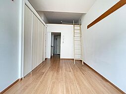 サンホワイト三番館 106 1階1Kのリビング/ダイニング