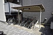 ★屋根付き駐輪場です★