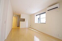 MAISONQUATRE 1LDKの写真