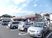 セブンイレブン 494m