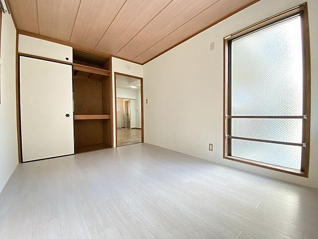 寝室