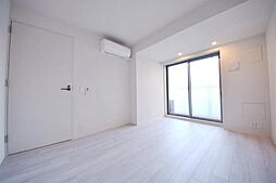 プライムメゾン市谷山伏町 401 4階1LDKのリビング/ダイニング