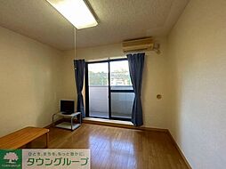 レオパレスＭＩＷＡ 2階1Kのリビング/ダイニング