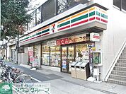 セブンイレブン新宿水道町店 徒歩5分。 330m