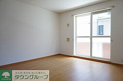 ミルトニア 105 1階ワンルームのリビング/ダイニング