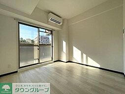 コンフォール小泉 204 2階1Kのリビング/ダイニング