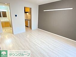 ＧＲＡＣＥＲＹ 102 1階1Kのリビング/ダイニング