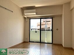 クリエール吉川 305 3階1Kのリビング/ダイニング