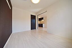 アモーレ鎌ヶ谷大仏 103 1階1LDKのリビング/ダイニング